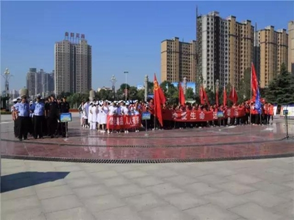 1555592148717010330.jpg 1124115F6-1.jpg