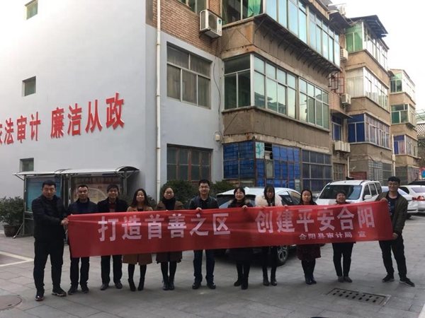 1555924166623057157.png 2-1Q1220SF52M.png