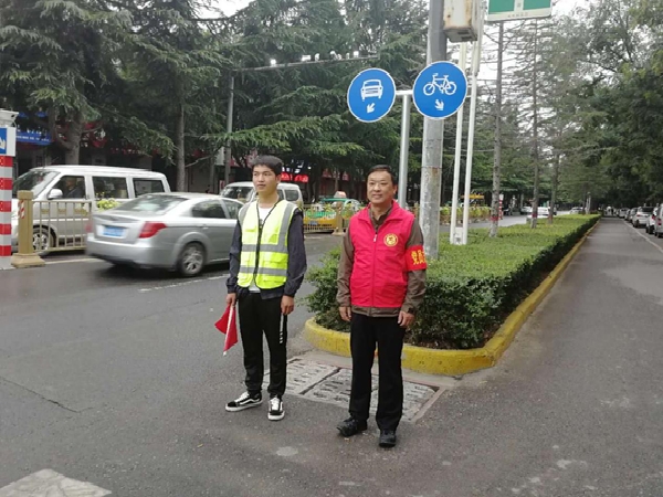 1555940472705097109.png 2-1Z12916423H47.png