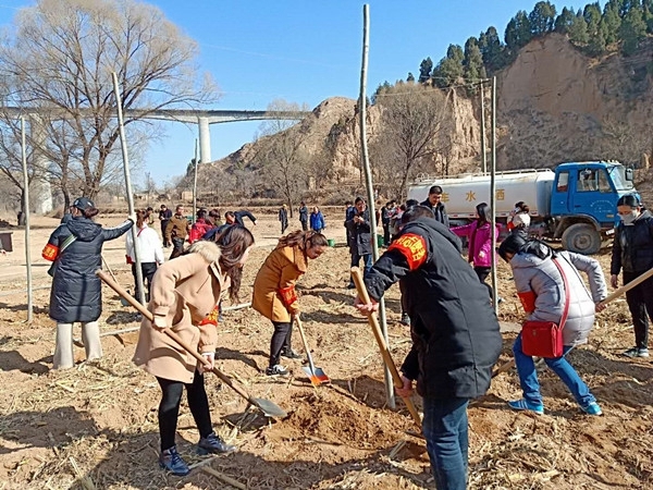 1555947672627039723.jpg 2-1Z3291JH0340.jpg