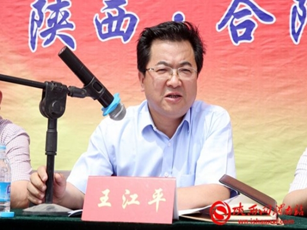 1556088738216010981.jpg 0J13B332-1.jpg