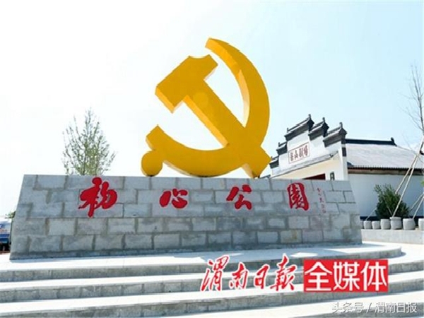 1556108301233089358.jpg 2-1PH316054J20.jpg