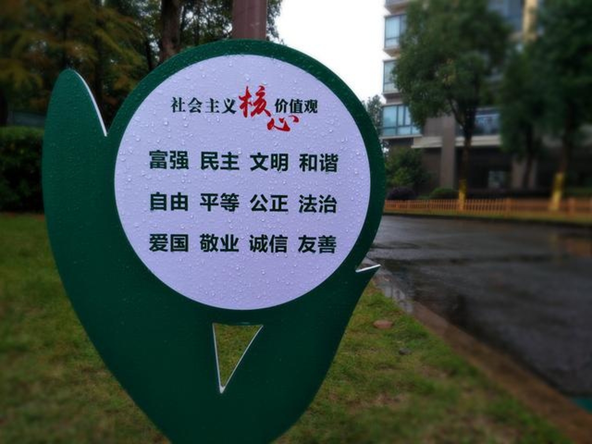 1649409095703001364.jpg 1649409095703001364.jpg