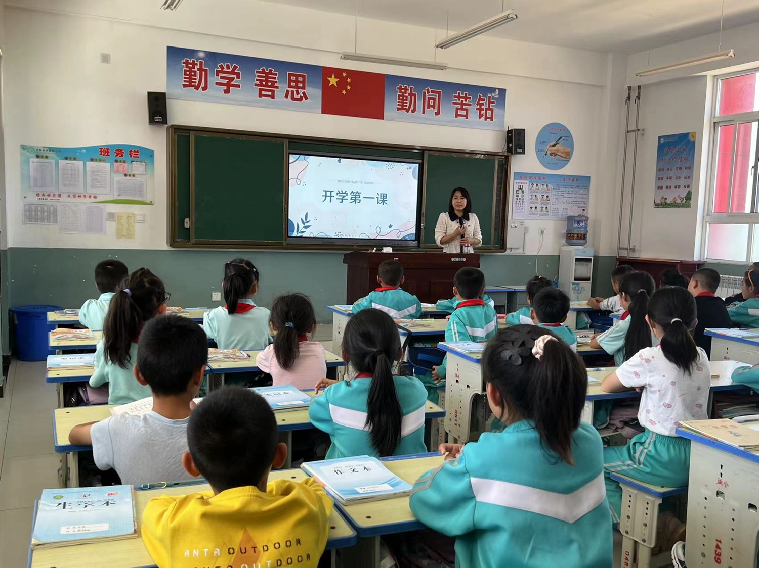 1662448184376080690.jpg 1.jpg