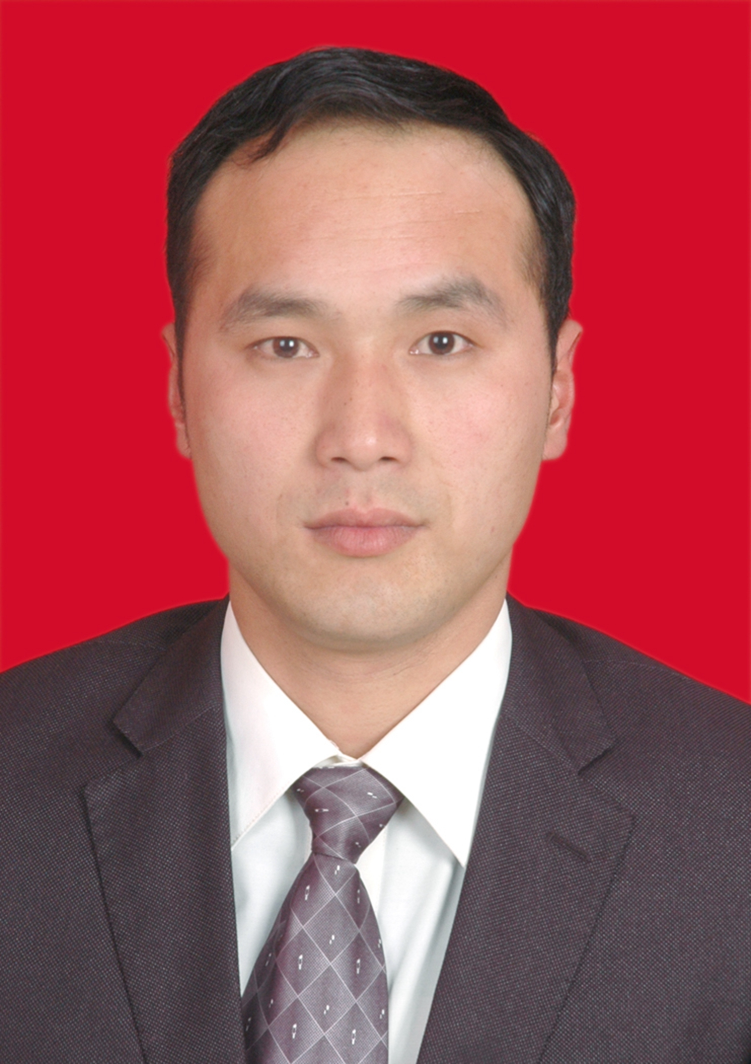 2.李军1.jpg
