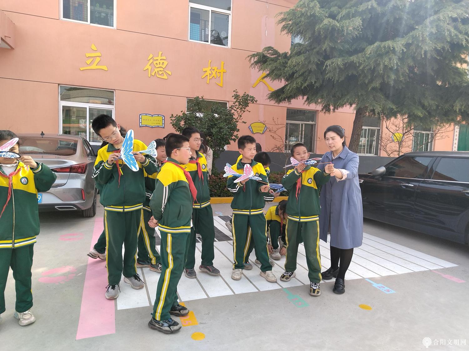 51625f18d9efec757eb2e2bc19b0e99_毒霸看图.jpg